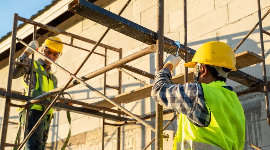Professional gutter cleaning in Gate City, VA
